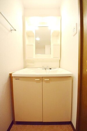 ヴィレッジトミタBの物件内観写真